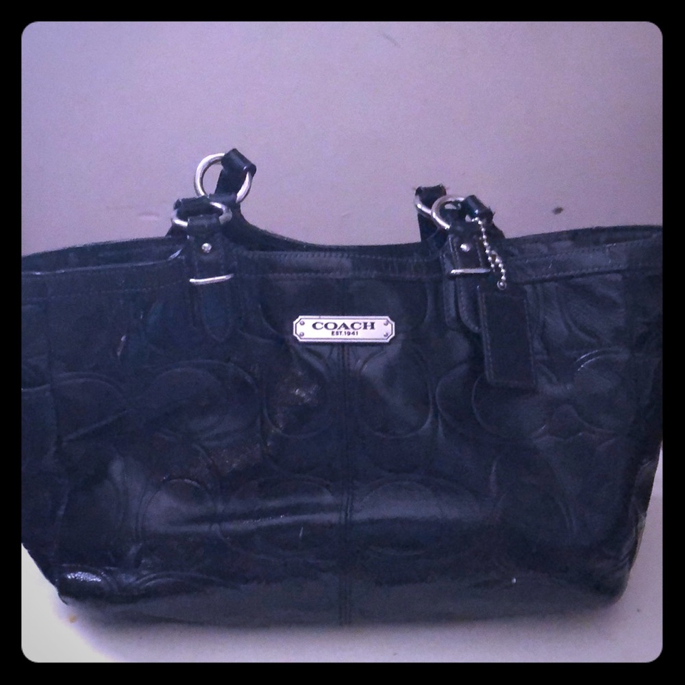 Coach black patent leather shoulder handbag